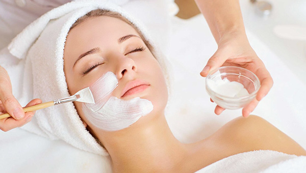 Hollywood Facial in Dubai
