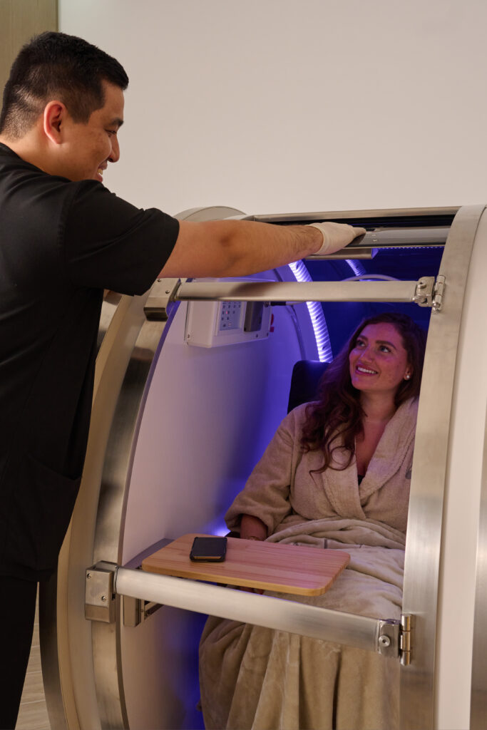 Hyperbaric Oxygen Therapy Vs. Ozone Therapy: Understanding Therapeutic ...