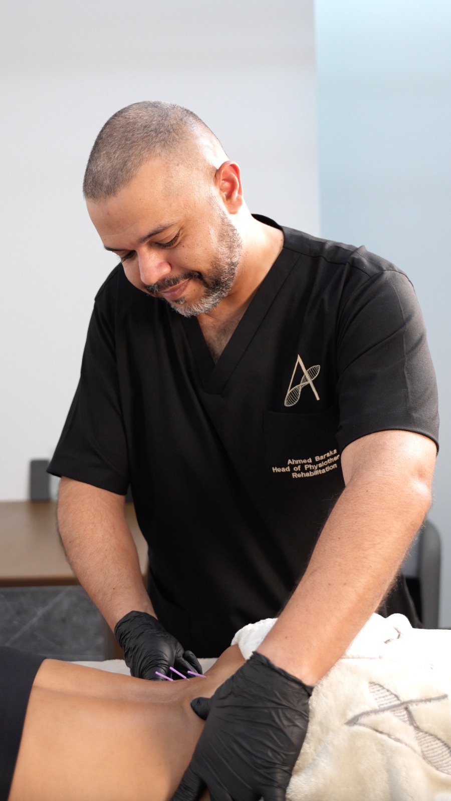 Manual Therapy in Dubai: Advanced Hands-On Healing at AEON Clinic