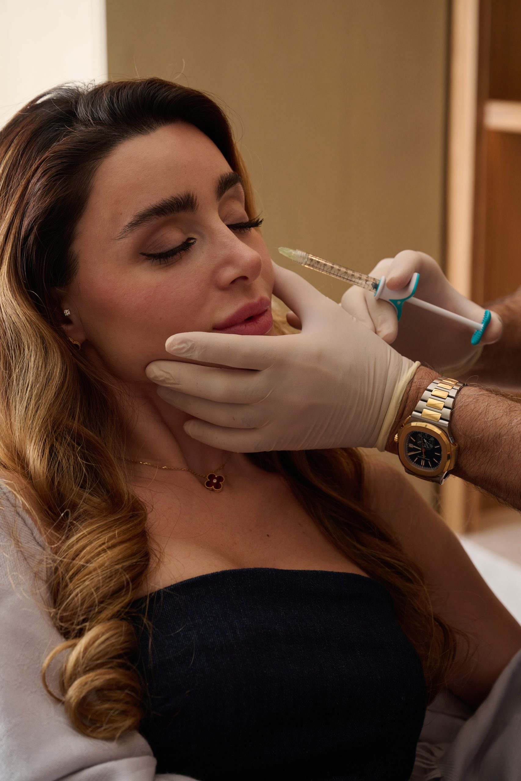 Radiesse Filler: Lift, Contour & Biostimulation